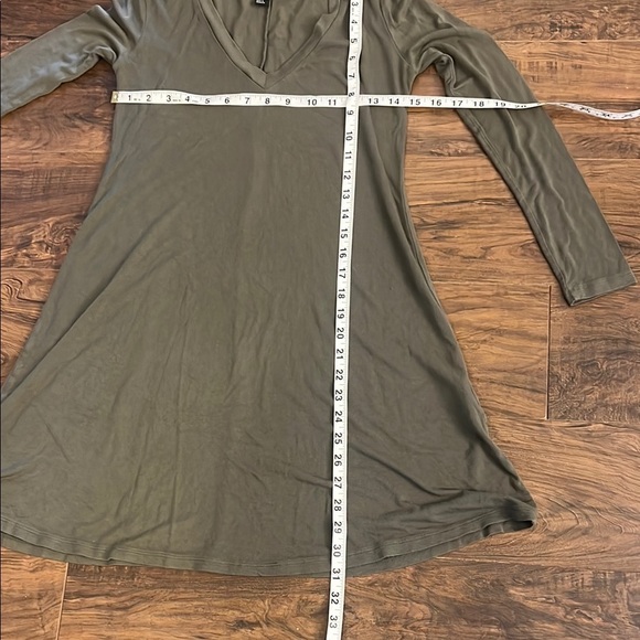 Olive Green V-Neck Long Sleeve Top or Dress, Sz. Small - Picture 5 of 7